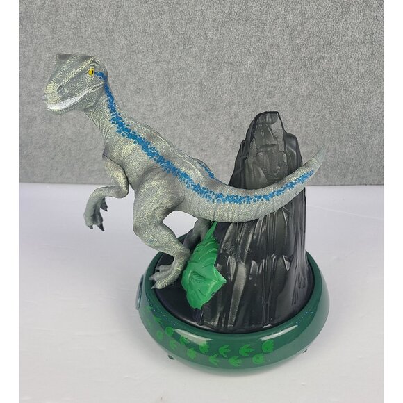 Jurassic Park World D Blue Velociraptor 3D Statue Nightlight Battery Powered 202 - Picture 3 of 11